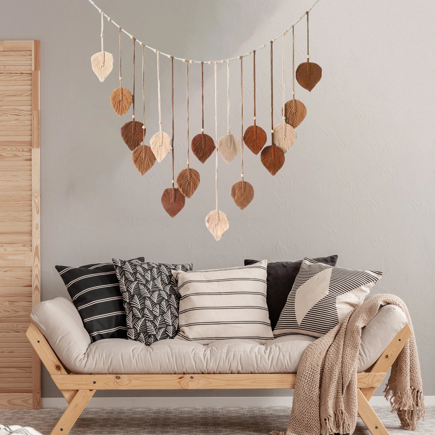 Boho Macramé Leaf Garland